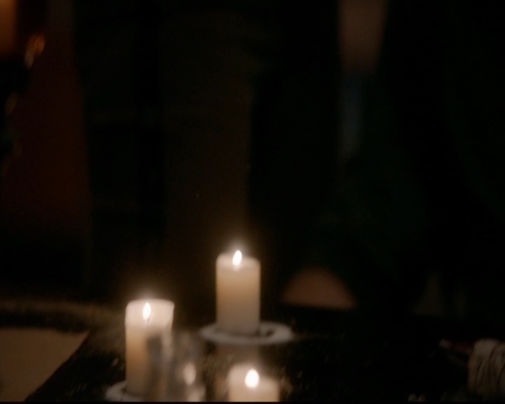 VampireDiariesWorld-dot-nl_TheOriginals_3x22TheBloodyCrown1918.jpg