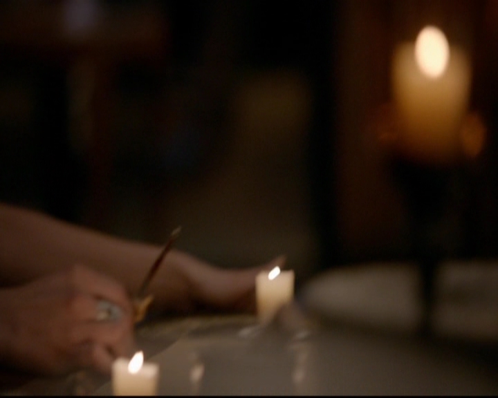 VampireDiariesWorld-dot-nl_TheOriginals_3x22TheBloodyCrown1947.jpg