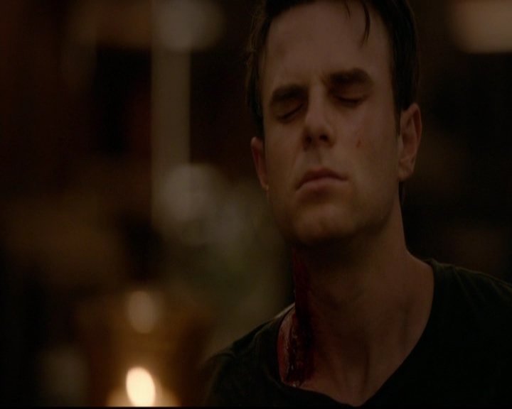 VampireDiariesWorld-dot-nl_TheOriginals_3x22TheBloodyCrown1974.jpg