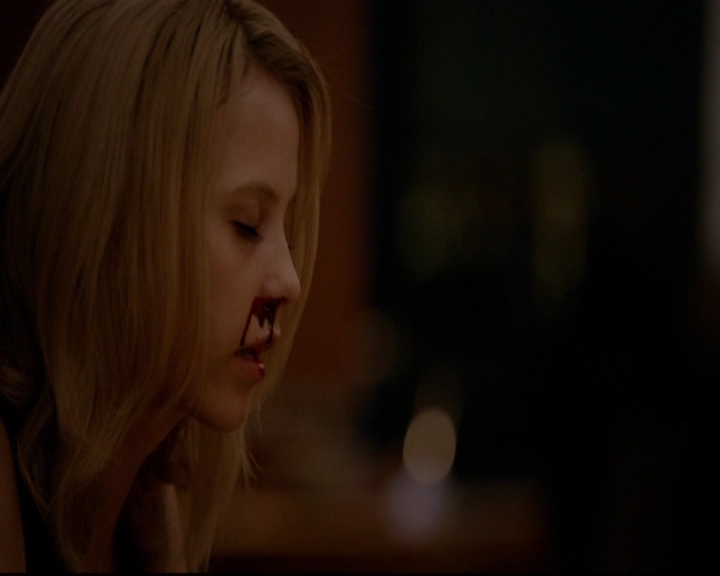 VampireDiariesWorld-dot-nl_TheOriginals_3x22TheBloodyCrown1976.jpg