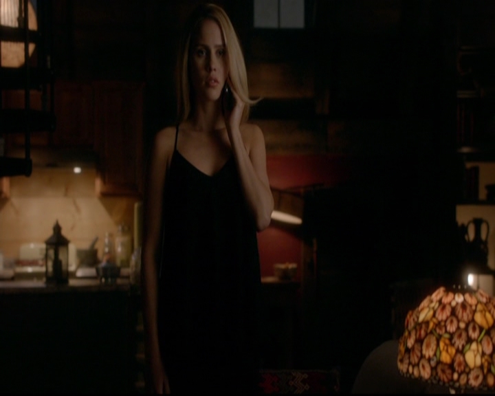 VampireDiariesWorld-dot-nl_TheOriginals_3x22TheBloodyCrown1979.jpg