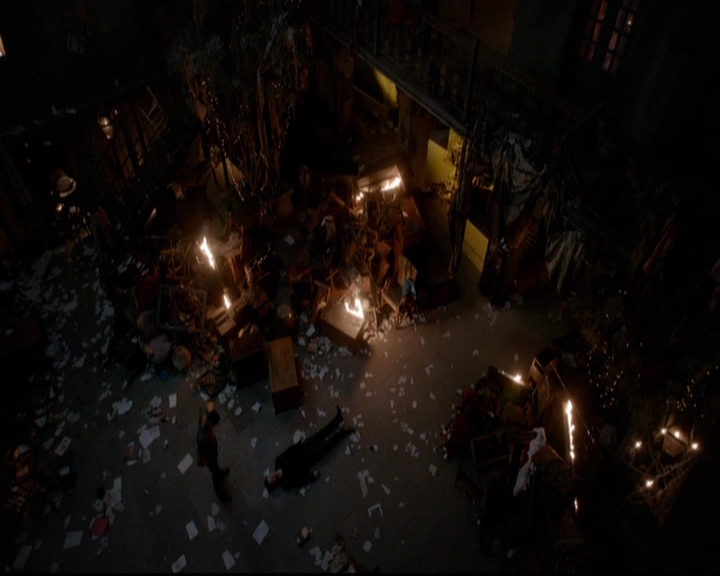 VampireDiariesWorld-dot-nl_TheOriginals_3x22TheBloodyCrown1991.jpg