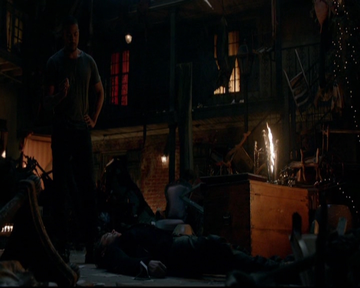 VampireDiariesWorld-dot-nl_TheOriginals_3x22TheBloodyCrown2112.jpg