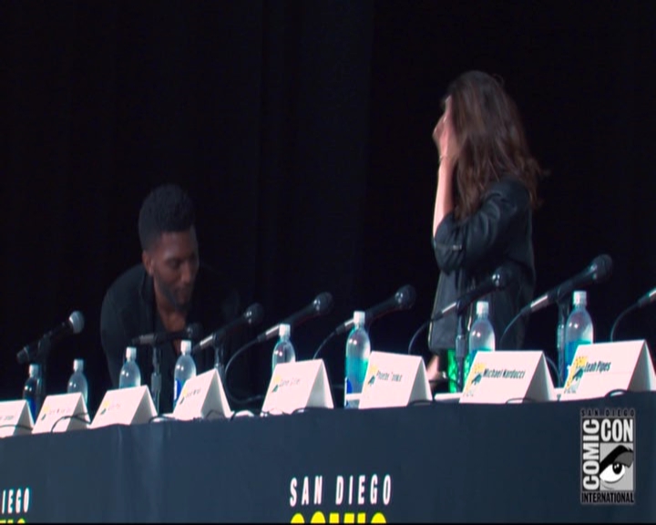 VampireDiariesWorld-dot-nl_TheOriginals_Season3-2015ComicConPanel0051.jpg