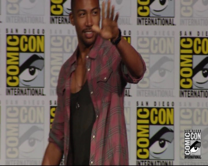 VampireDiariesWorld-dot-nl_TheOriginals_Season3-2015ComicConPanel0053.jpg