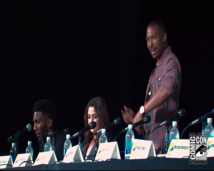 VampireDiariesWorld-dot-nl_TheOriginals_Season3-2015ComicConPanel0056.jpg