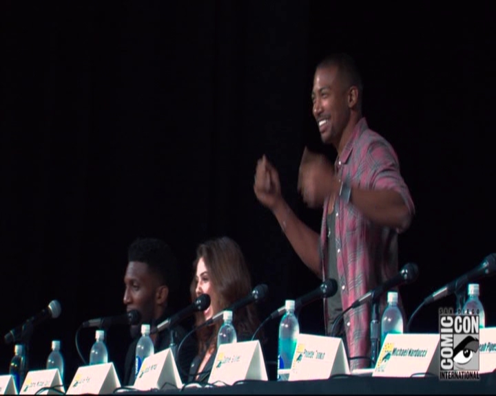 VampireDiariesWorld-dot-nl_TheOriginals_Season3-2015ComicConPanel0057.jpg