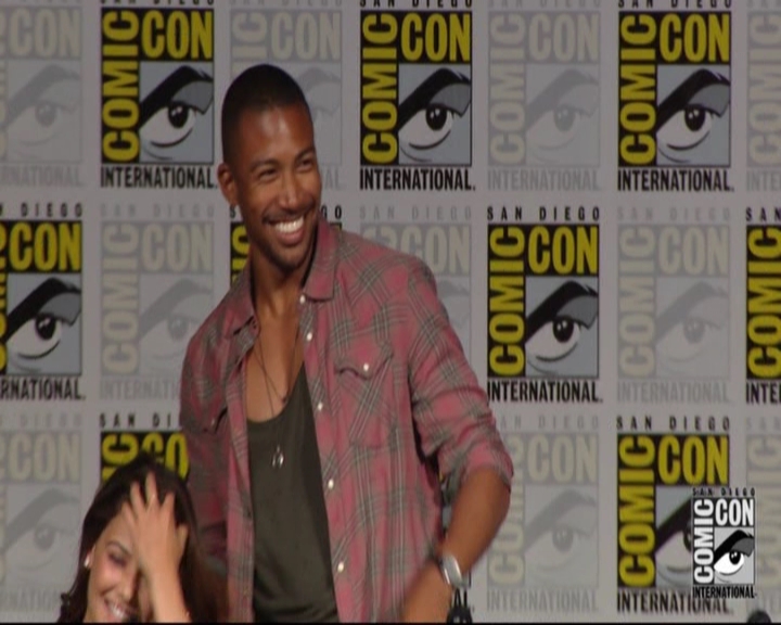 VampireDiariesWorld-dot-nl_TheOriginals_Season3-2015ComicConPanel0059.jpg