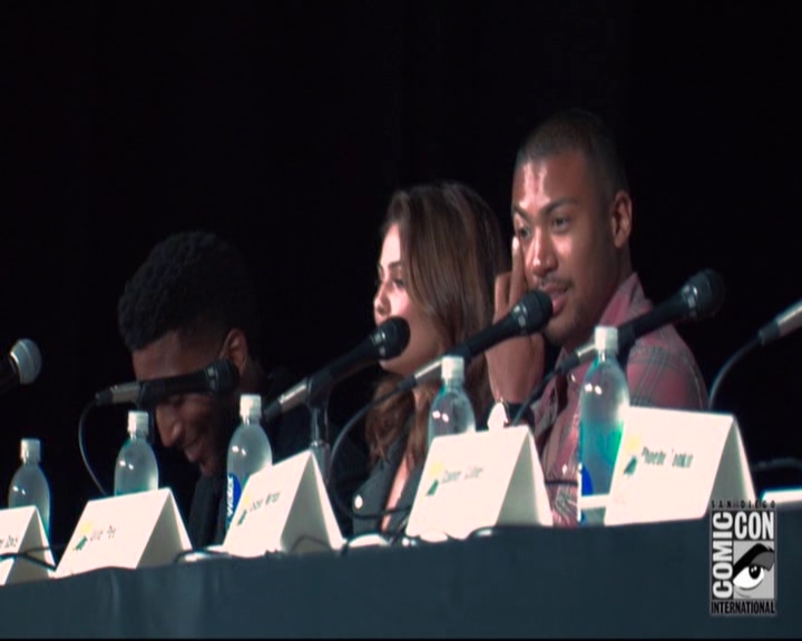 VampireDiariesWorld-dot-nl_TheOriginals_Season3-2015ComicConPanel0064.jpg