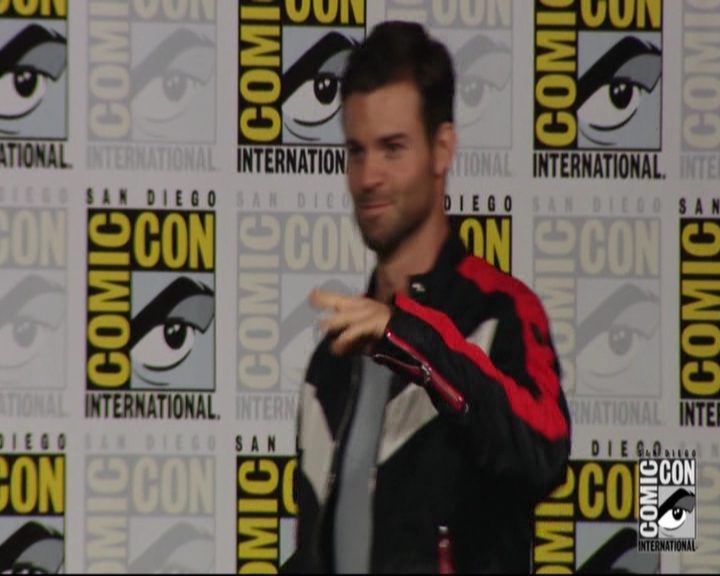 VampireDiariesWorld-dot-nl_TheOriginals_Season3-2015ComicConPanel0080.jpg