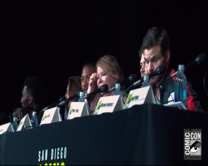 VampireDiariesWorld-dot-nl_TheOriginals_Season3-2015ComicConPanel0097.jpg