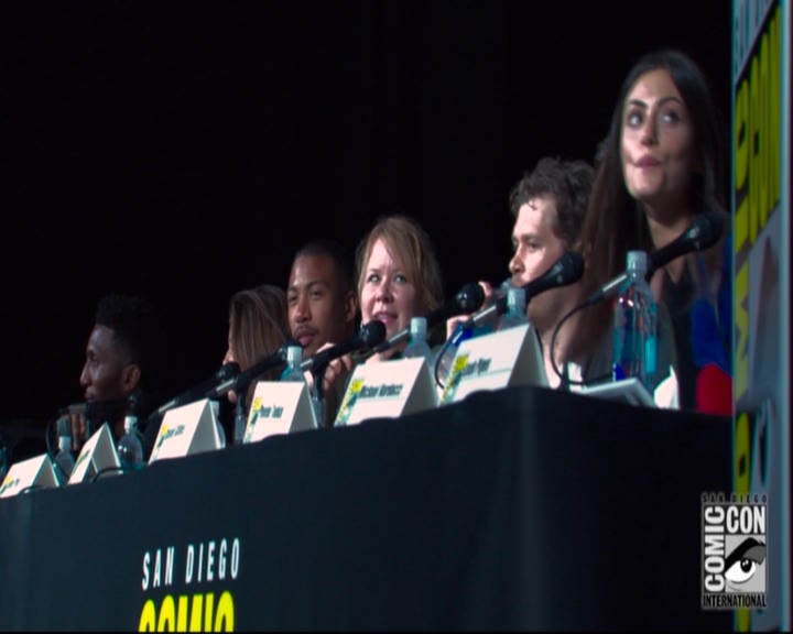 VampireDiariesWorld-dot-nl_TheOriginals_Season3-2015ComicConPanel0099.jpg