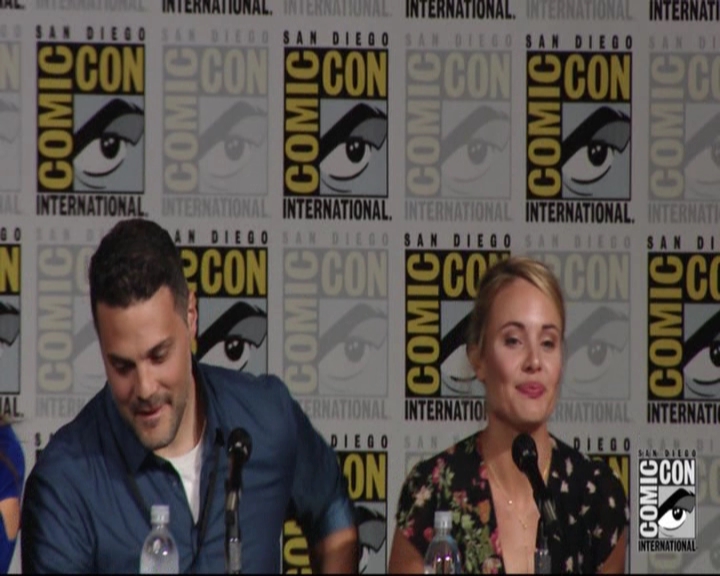 VampireDiariesWorld-dot-nl_TheOriginals_Season3-2015ComicConPanel0110.jpg