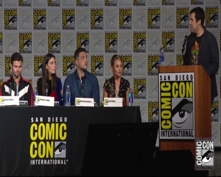 VampireDiariesWorld-dot-nl_TheOriginals_Season3-2015ComicConPanel0119.jpg