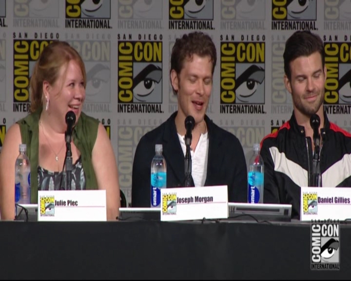 VampireDiariesWorld-dot-nl_TheOriginals_Season3-2015ComicConPanel0135.jpg