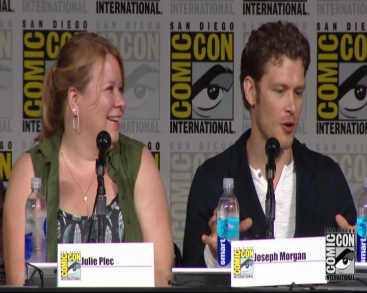 VampireDiariesWorld-dot-nl_TheOriginals_Season3-2015ComicConPanel0174.jpg