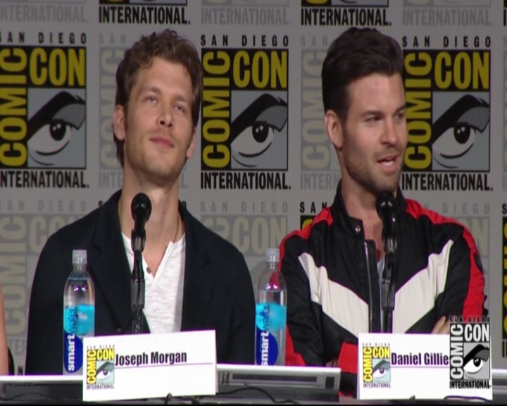 VampireDiariesWorld-dot-nl_TheOriginals_Season3-2015ComicConPanel0218.jpg