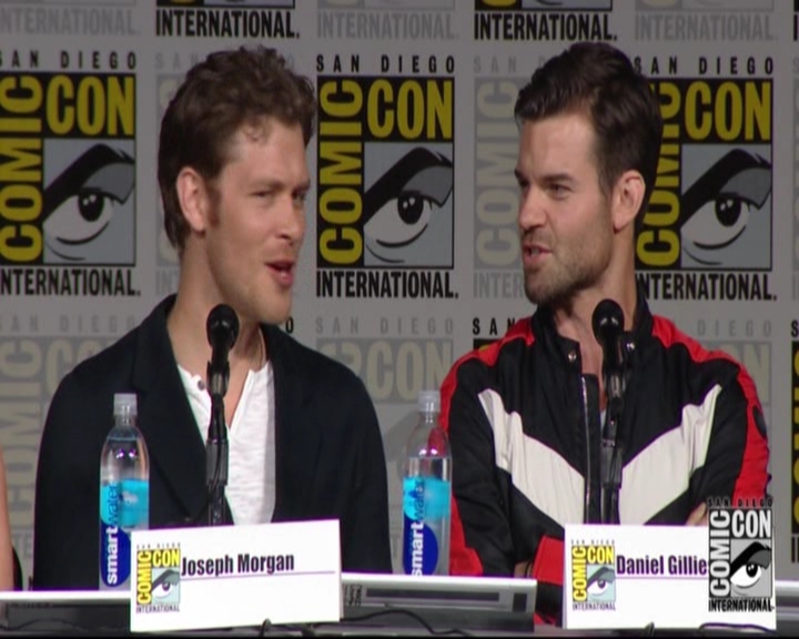 VampireDiariesWorld-dot-nl_TheOriginals_Season3-2015ComicConPanel0221.jpg