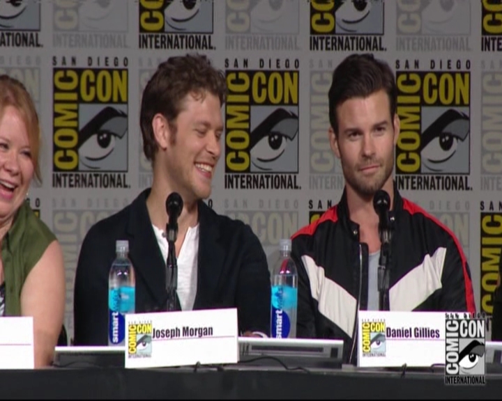 VampireDiariesWorld-dot-nl_TheOriginals_Season3-2015ComicConPanel0231.jpg