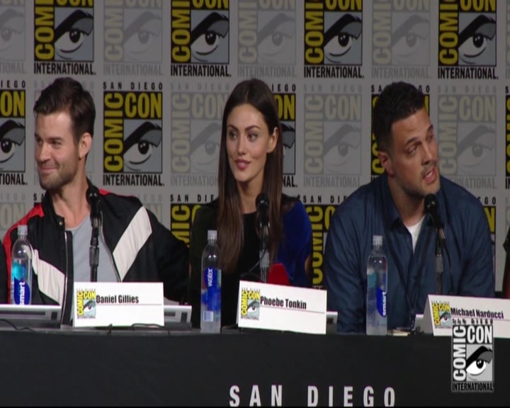 VampireDiariesWorld-dot-nl_TheOriginals_Season3-2015ComicConPanel0239.jpg