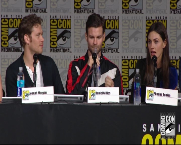 VampireDiariesWorld-dot-nl_TheOriginals_Season3-2015ComicConPanel0281.jpg