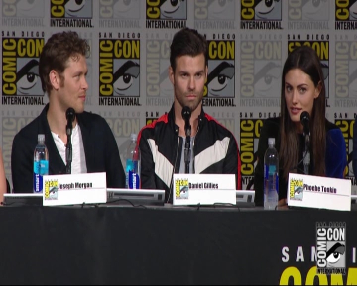 VampireDiariesWorld-dot-nl_TheOriginals_Season3-2015ComicConPanel0290.jpg