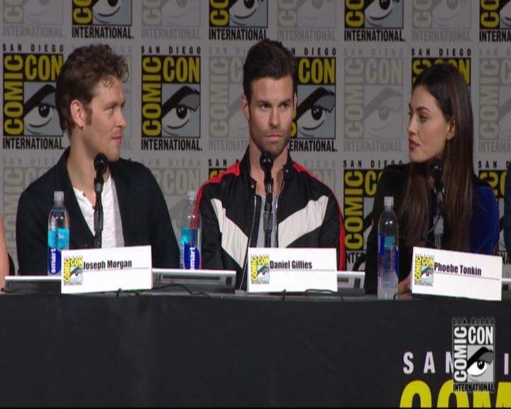 VampireDiariesWorld-dot-nl_TheOriginals_Season3-2015ComicConPanel0291.jpg