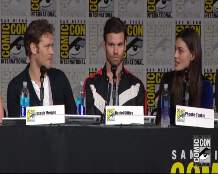 VampireDiariesWorld-dot-nl_TheOriginals_Season3-2015ComicConPanel0292.jpg