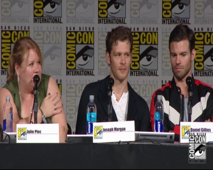 VampireDiariesWorld-dot-nl_TheOriginals_Season3-2015ComicConPanel0635.jpg