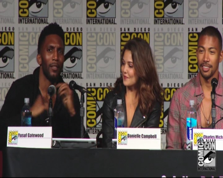 VampireDiariesWorld-dot-nl_TheOriginals_Season3-2015ComicConPanel0726.jpg