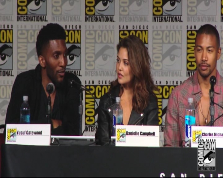 VampireDiariesWorld-dot-nl_TheOriginals_Season3-2015ComicConPanel0733.jpg