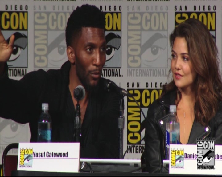 VampireDiariesWorld-dot-nl_TheOriginals_Season3-2015ComicConPanel0736.jpg