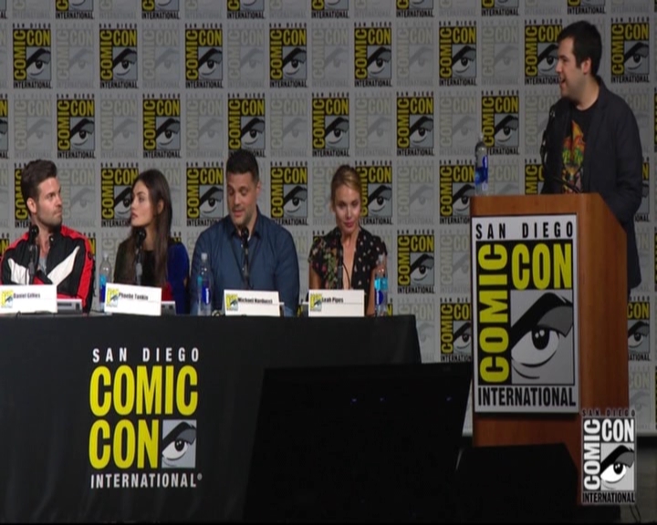 VampireDiariesWorld-dot-nl_TheOriginals_Season3-2015ComicConPanel0756.jpg