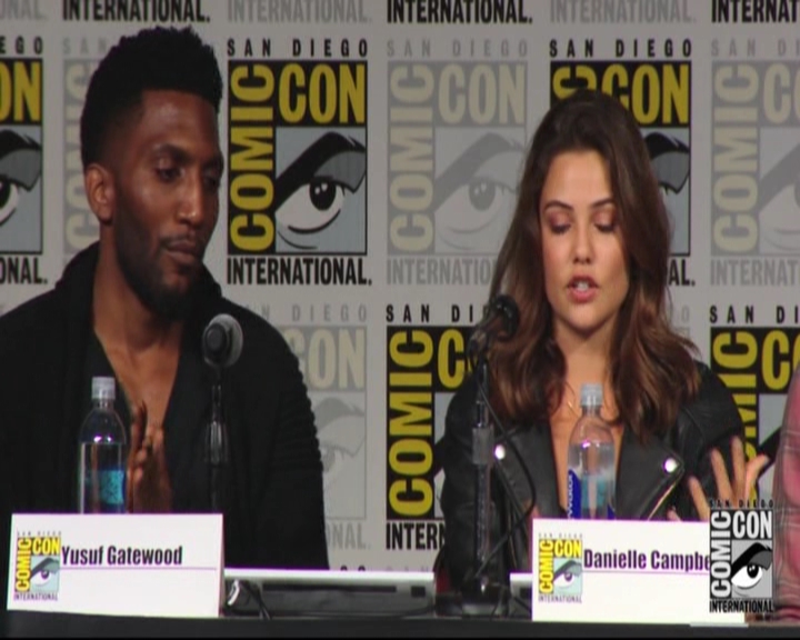 VampireDiariesWorld-dot-nl_TheOriginals_Season3-2015ComicConPanel0813.jpg