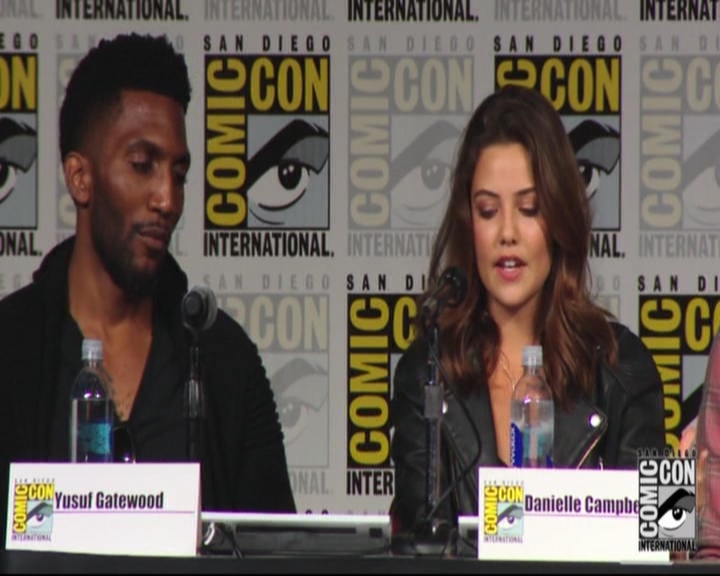 VampireDiariesWorld-dot-nl_TheOriginals_Season3-2015ComicConPanel0814.jpg