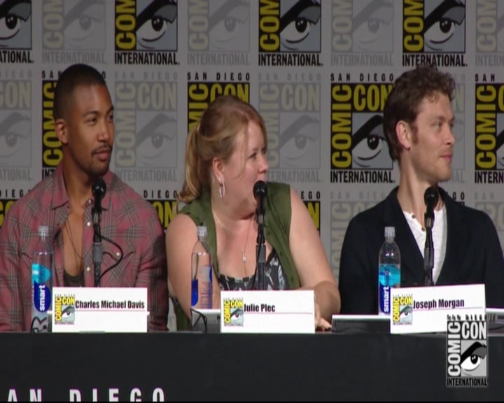 VampireDiariesWorld-dot-nl_TheOriginals_Season3-2015ComicConPanel0881.jpg