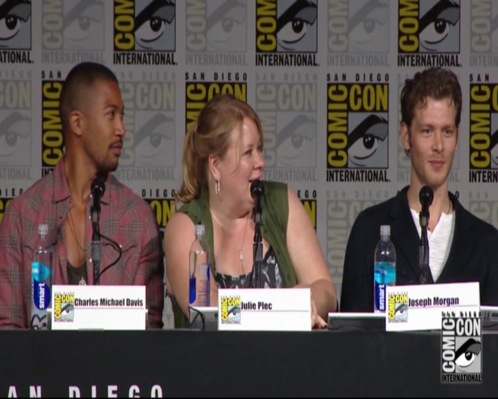 VampireDiariesWorld-dot-nl_TheOriginals_Season3-2015ComicConPanel0883.jpg