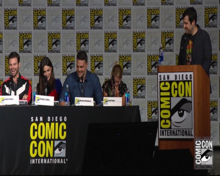 VampireDiariesWorld-dot-nl_TheOriginals_Season3-2015ComicConPanel0893.jpg