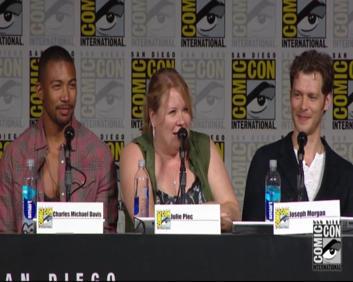 VampireDiariesWorld-dot-nl_TheOriginals_Season3-2015ComicConPanel0903.jpg