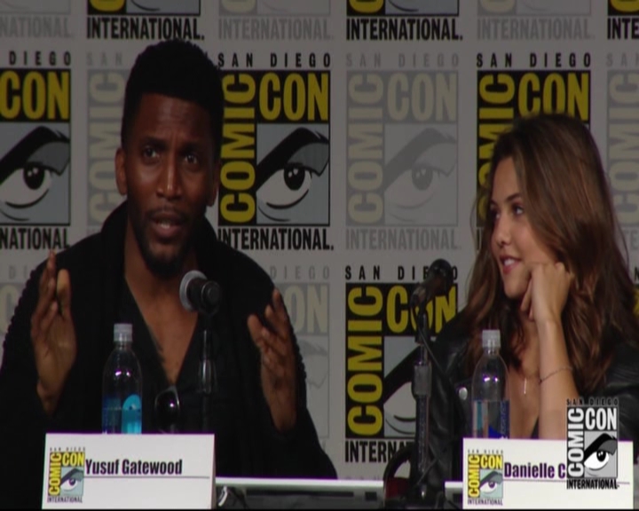 VampireDiariesWorld-dot-nl_TheOriginals_Season3-2015ComicConPanel1058.jpg