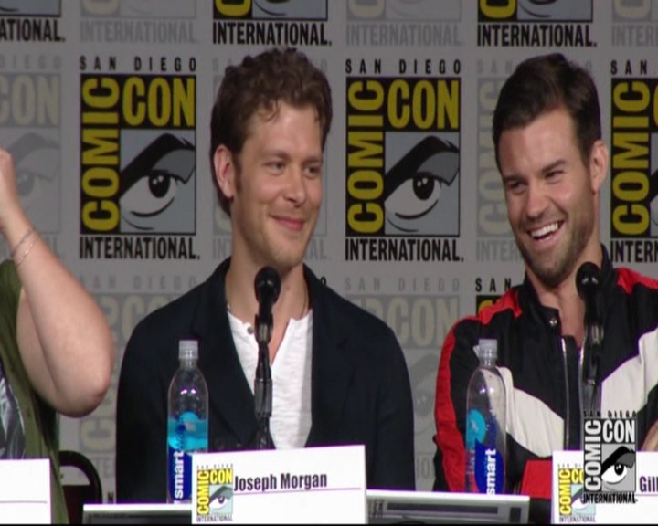 VampireDiariesWorld-dot-nl_TheOriginals_Season3-2015ComicConPanel1074.jpg