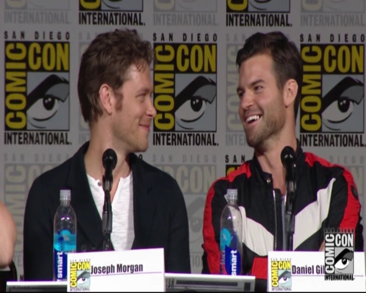 VampireDiariesWorld-dot-nl_TheOriginals_Season3-2015ComicConPanel1075.jpg