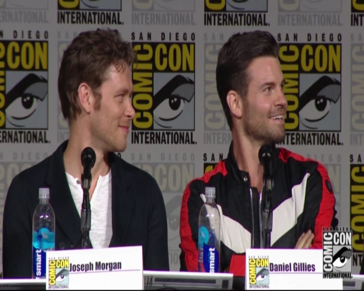 VampireDiariesWorld-dot-nl_TheOriginals_Season3-2015ComicConPanel1077.jpg