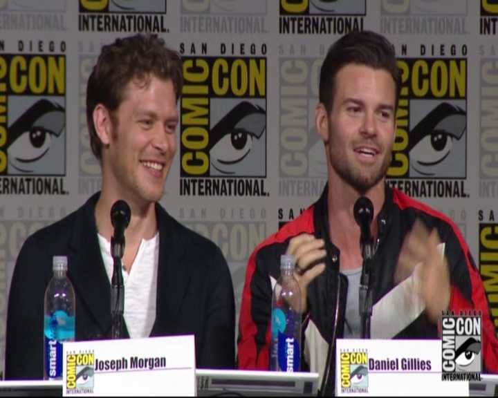 VampireDiariesWorld-dot-nl_TheOriginals_Season3-2015ComicConPanel1084.jpg