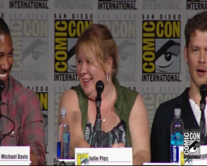 VampireDiariesWorld-dot-nl_TheOriginals_Season3-2015ComicConPanel1169.jpg