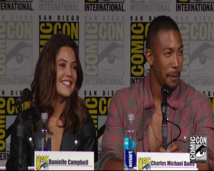 VampireDiariesWorld-dot-nl_TheOriginals_Season3-2015ComicConPanel1180.jpg