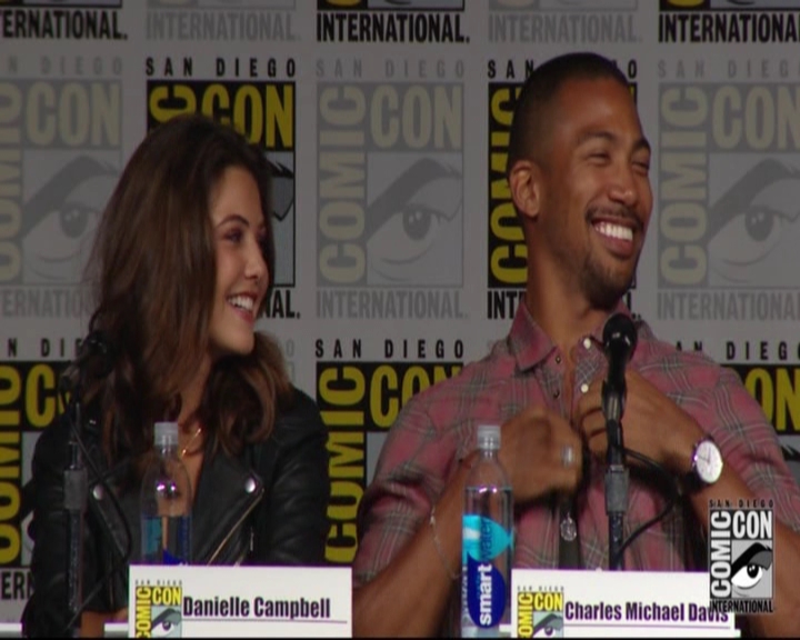 VampireDiariesWorld-dot-nl_TheOriginals_Season3-2015ComicConPanel1186.jpg