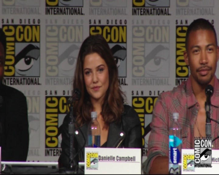 VampireDiariesWorld-dot-nl_TheOriginals_Season3-2015ComicConPanel1206.jpg