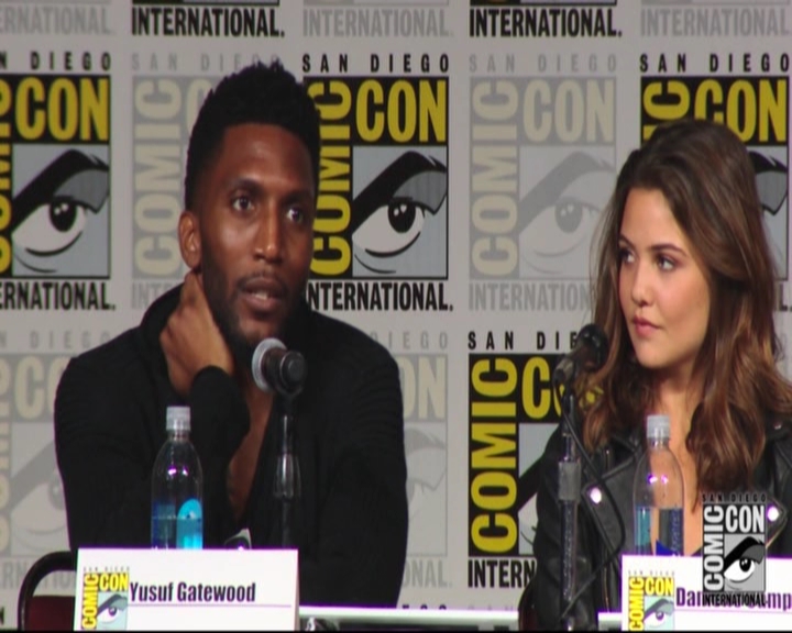 VampireDiariesWorld-dot-nl_TheOriginals_Season3-2015ComicConPanel1213.jpg