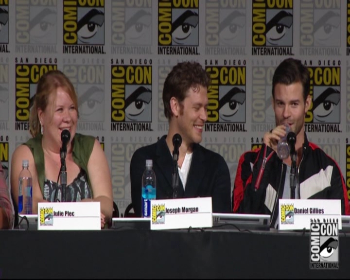 VampireDiariesWorld-dot-nl_TheOriginals_Season3-2015ComicConPanel1236.jpg